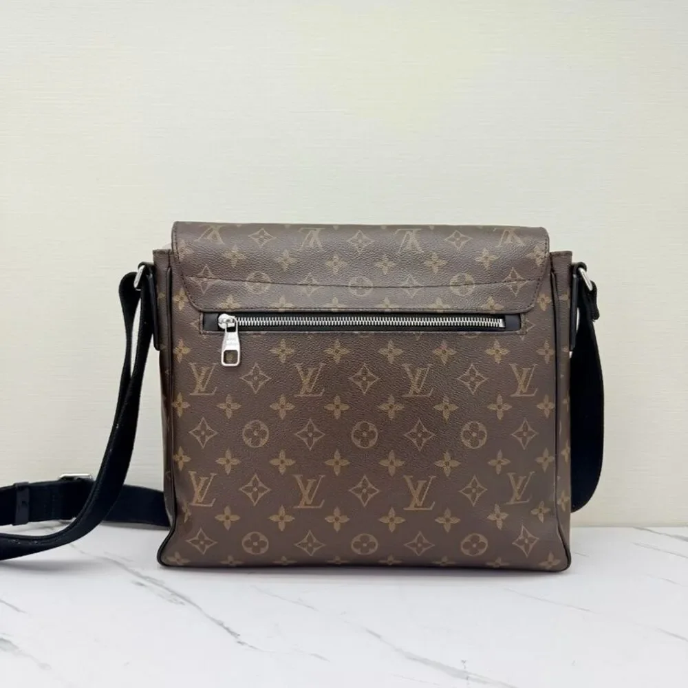 Louis Vuitton Women Pre-Loved Bag Very Good Condition